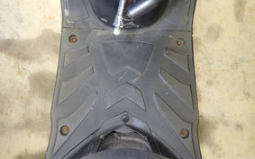 SUZUKI GSR125
