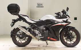 SUZUKI GSX250RA 2004