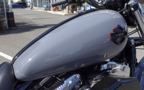 HARLEY XL1200C 2003 CGP