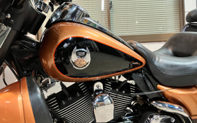 HARLEY FLHTCU 105th 2008 FC4