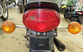 SUZUKI GS750 GS750D