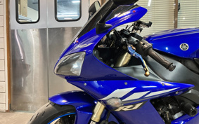YAMAHA YZF-R1 2003 RN09