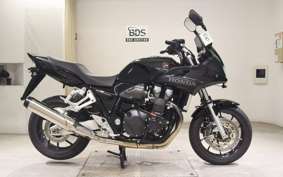 HONDA CB1300SB SUPER BOLDOR 2025 SC54