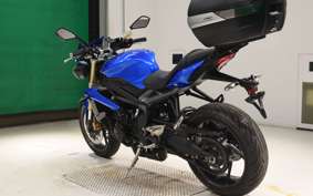 TRIUMPH STREET TRIPLE 85 2013