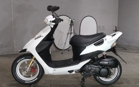 SUZUKI ZZ CA1PB