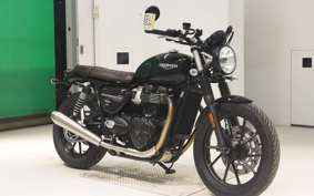 TRIUMPH STREET TWIN 2023