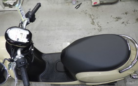 YAMAHA VINO 50 Gen.4 2004 AY02