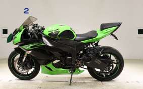 KAWASAKI NINJA ZX-6R 2011