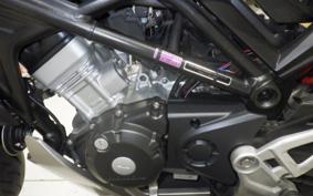 HONDA CB125 R 2024 JC79