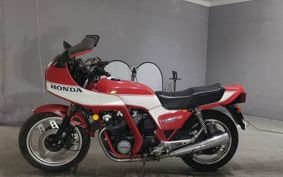 HONDA CB900 BOLDOR 2025 SC09