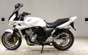 HONDA CB400 SUPER BOLDOR VTEC 2010 NC42