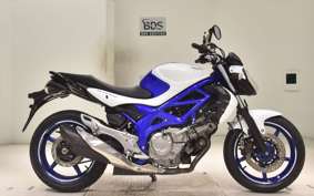 SUZUKI GLADIUS 2013 VK58A