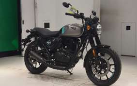 ROYAL ENFIELD HUNTER350 2025