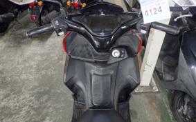 YAMAHA NVX125