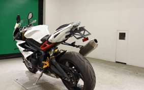 TRIUMPH DAYTONA 675 R 2015