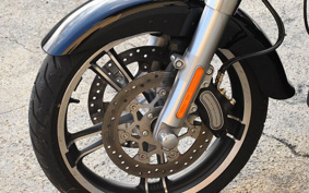 HARLEY FLRT MCC