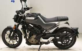 HUSQVARNA SVARTPILEN 250 2006