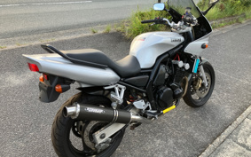 YAMAHA FZ400 1997 4YR