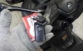 YAMAHA X-MAX 250 SG70J