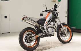 YAMAHA TRICKER