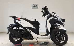 YAMAHA TRICITY 125 SEK1J