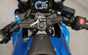 SUZUKI GSX-8R EM1AA