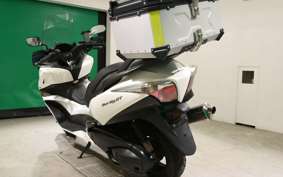 HONDA SILVER WING 400 GT Type 2011 NF03