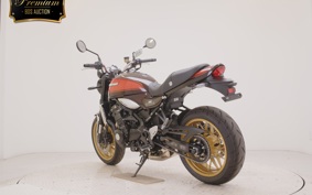 KAWASAKI Z900RS 2025 ZR900K