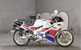 YAMAHA FZR400 1WG