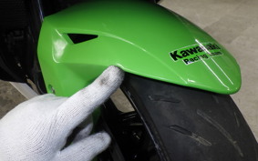 KAWASAKI ZX-25R 2001 ZX250E