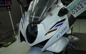 SUZUKI GSX250 R