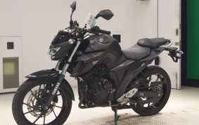 YAMAHA FZ25