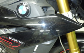 BMW S1000R 2014