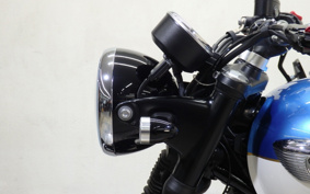TRIUMPH BONNEVILLE T100 2017 DAD70G