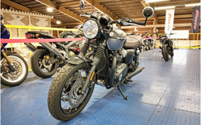 TRIUMPH BONNEVILLE T120 BLACK 2021 DAD75H