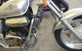 HONDA MAGNA 250 MC29