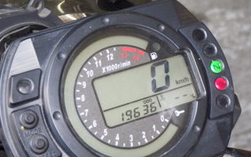 KAWASAKI ZX 10 NINJA R 2004 ZXT00C