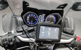 YAMAHA T-MAX 530 DX 2018 SJ15J