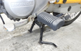 HONDA C50 SUPER CUB 2002 AA01