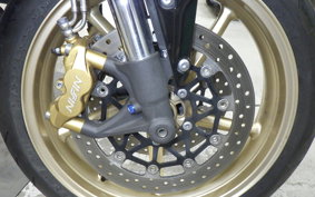 TRIUMPH STREET TRIPLE R 2011