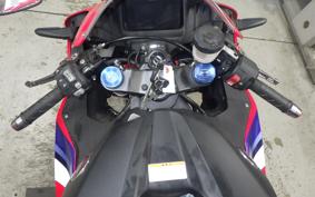HONDA CBR600RR 2021 PC40