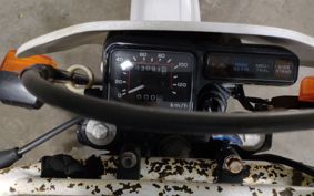 HONDA XLR200R MD29