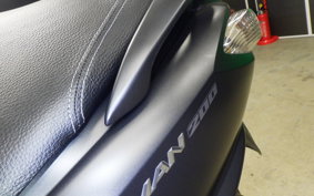 SUZUKI SKYWAVE 200 (Burgman 200) CH41A