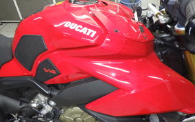 DUCATI STREETFIGHTER V4 S 2020