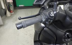 YAMAHA X-MAX 250 A SG42J