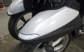 YAMAHA TRICITY 125 1999 SE82J