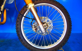 SUZUKI DR250 R SJ45A