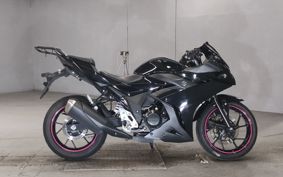 SUZUKI GSX250R DN11A