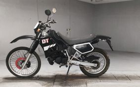 YAMAHA DT125 3FW