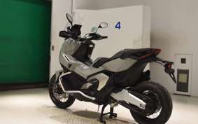 HONDA X-ADV 750 2025 RH21